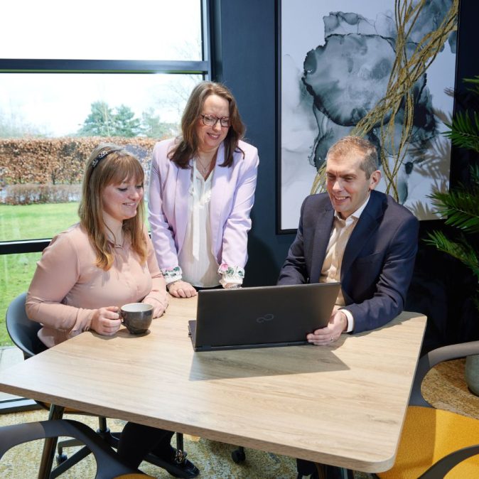 DJH - Business Advisers
