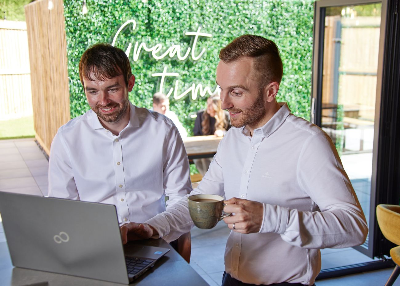 About DJH Business Advisers
